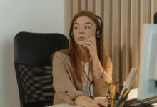 business customer service hotline