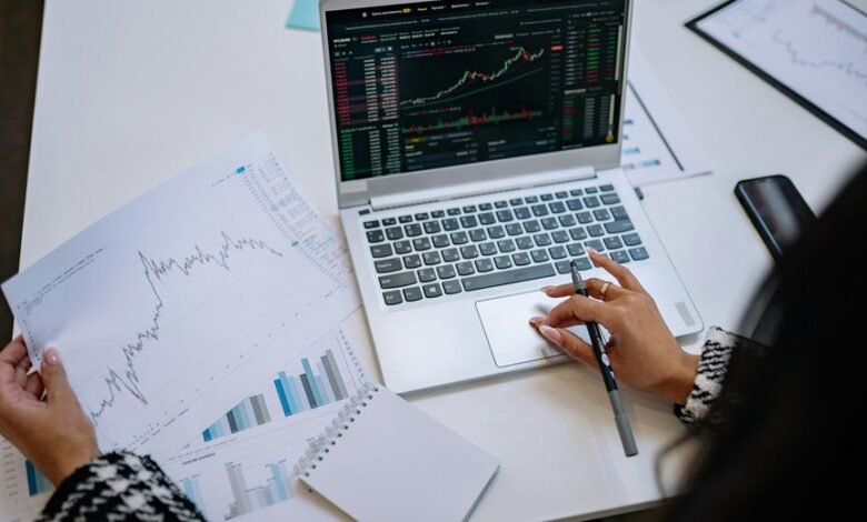 maximize stock investment returns